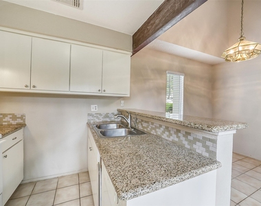 12980 Greenway Chase Court - Photo Thumbnail 4