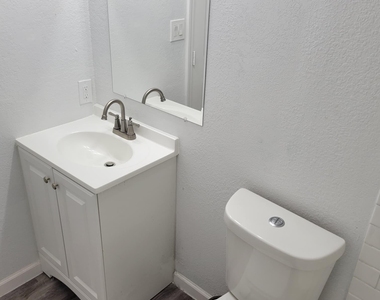 4525 Weaver Road - Photo Thumbnail 8