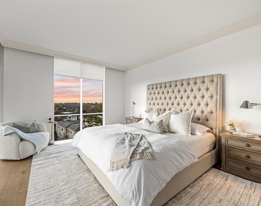 3711 San Felipe Street - Photo Thumbnail 4
