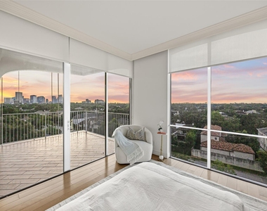 3711 San Felipe Street - Photo Thumbnail 6