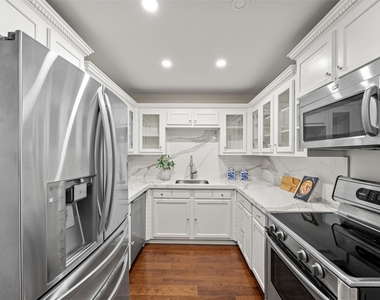 3711 San Felipe Street - Photo Thumbnail 16