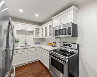 3711 San Felipe Street - Photo Thumbnail 17