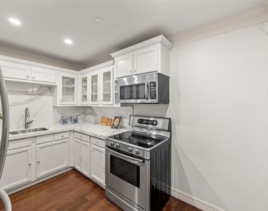 3711 San Felipe Street - Photo Thumbnail 18