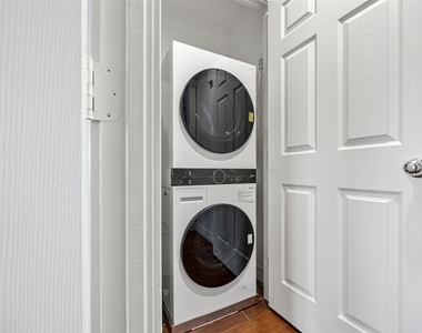 3711 San Felipe Street - Photo Thumbnail 9