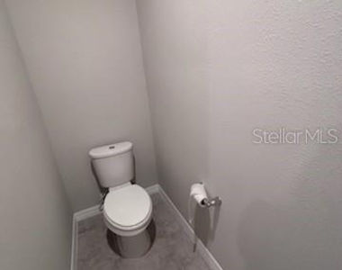 384 Guadlupe Street - Photo Thumbnail 13