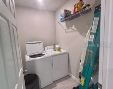 384 Guadlupe Street - Photo Thumbnail 16
