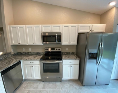 3011 Sw 140th Loop - Photo Thumbnail 6