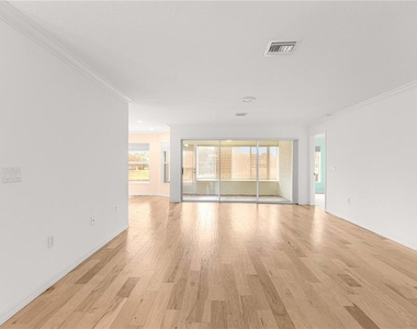 9119 Sw 99th Court Road - Photo Thumbnail 8