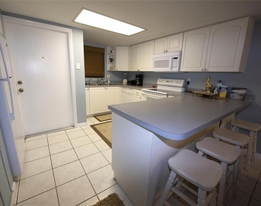 1571 S Atlantic Avenue - Photo Thumbnail 8