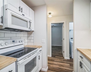 3800 Sw 20th Avenue - Photo Thumbnail 4