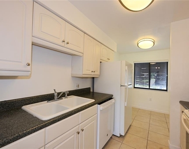 4625 Longwater Chase - Photo Thumbnail 5