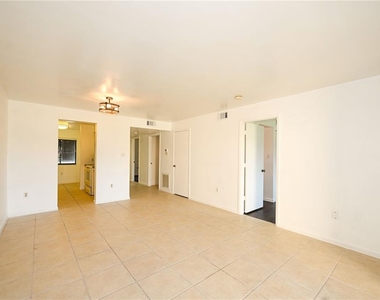 4625 Longwater Chase - Photo Thumbnail 4