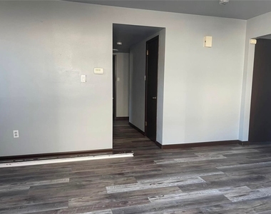 3506 Mayfair St - Photo Thumbnail 1