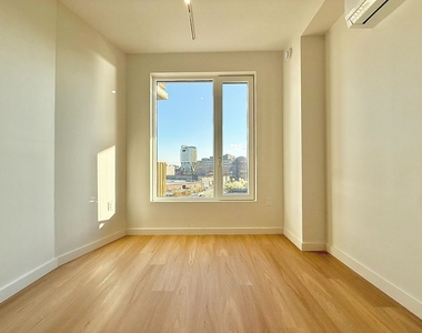 79 Quay Street - Photo Thumbnail 2