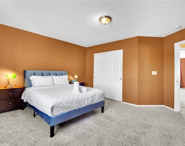 9677 Casper Peak Court - Photo Thumbnail 29