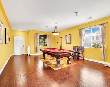 9677 Casper Peak Court - Photo Thumbnail 6