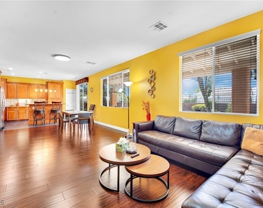 9677 Casper Peak Court - Photo Thumbnail 18