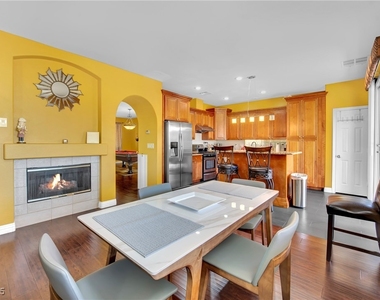 9677 Casper Peak Court - Photo Thumbnail 17