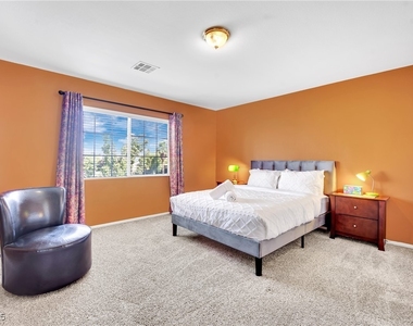 9677 Casper Peak Court - Photo Thumbnail 28