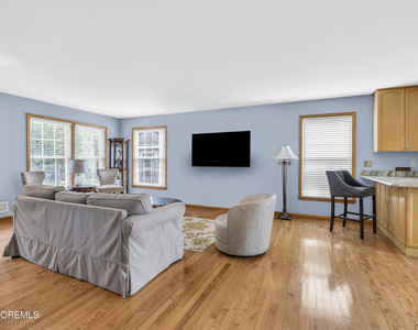 143 Lake Avenue - Photo Thumbnail 14