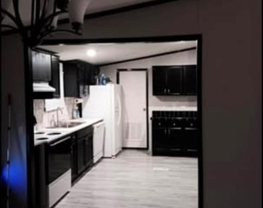 1800 Preston On The Lake Boulevard - Photo Thumbnail 2