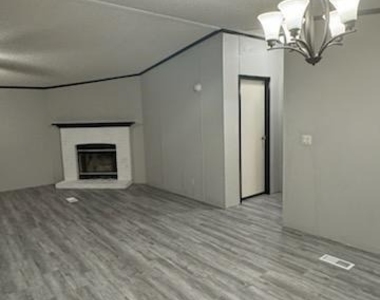 1800 Preston On The Lake Boulevard - Photo Thumbnail 4