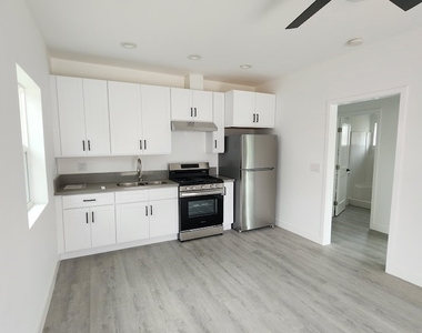 810 Quarry - Photo Thumbnail 1