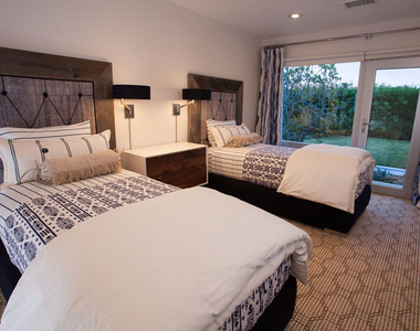 1409 Lachman Lane - Photo Thumbnail 34