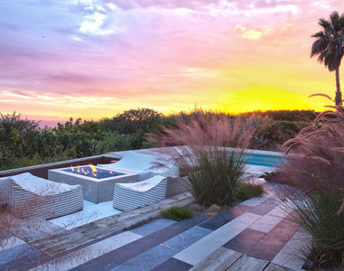 1409 Lachman Lane - Photo Thumbnail 3