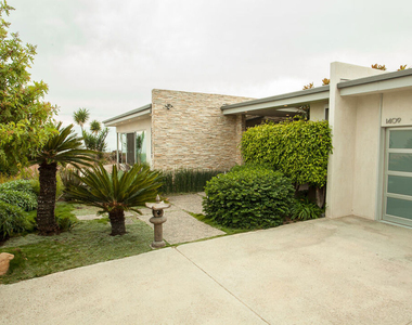 1409 Lachman Lane - Photo Thumbnail 10