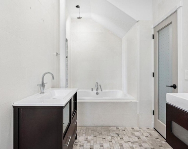 1 S 18th Avenue S - Photo Thumbnail 20