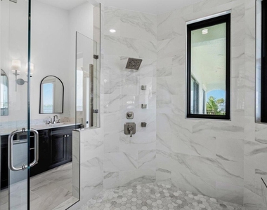 1 S 18th Avenue S - Photo Thumbnail 44