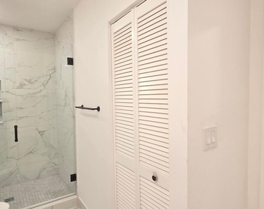 11790 Saint Andrews Place - Photo Thumbnail 46