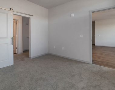 2870 Arapahoe Rd - Photo Thumbnail 55