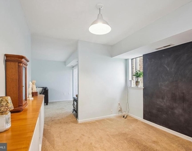21 Silverwood Circle - Photo Thumbnail 13