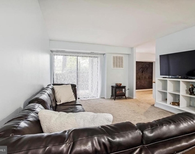 21 Silverwood Circle - Photo Thumbnail 15
