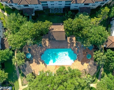 2840 Shadowbriar Drive - Photo Thumbnail 18