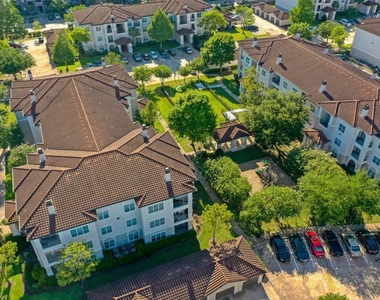 2840 Shadowbriar Drive - Photo Thumbnail 20