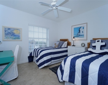 9577 Gulf Shore Drive - Photo Thumbnail 15