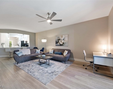 886 Sw Tanbark Drive - Photo Thumbnail 9