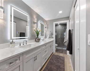 886 Sw Tanbark Drive - Photo Thumbnail 23