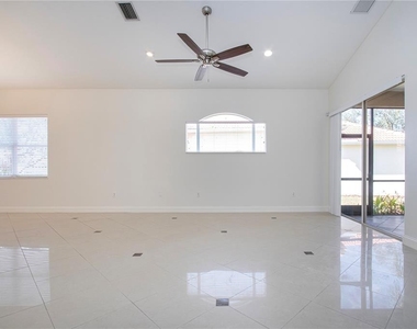 7519 Birds Eye Terrace - Photo Thumbnail 24