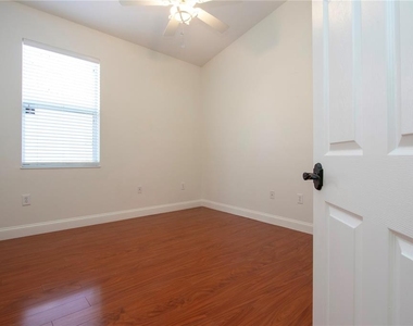 7519 Birds Eye Terrace - Photo Thumbnail 50