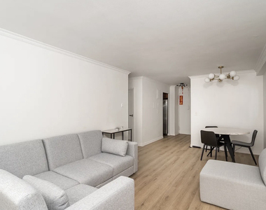 301 East 22nd Street, Unit 2v - Photo Thumbnail 2