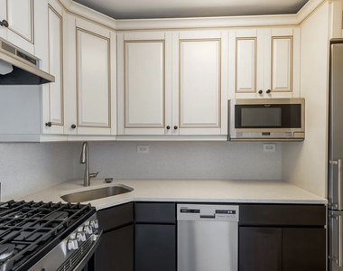 417 East 57th Street, Unit 4a - Photo Thumbnail 1