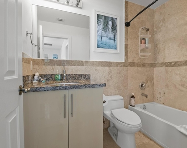732 Ne 15th Avenue - Photo Thumbnail 35