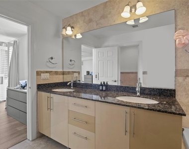 732 Ne 15th Avenue - Photo Thumbnail 27