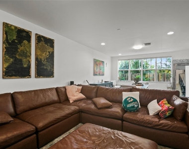 732 Ne 15th Avenue - Photo Thumbnail 10