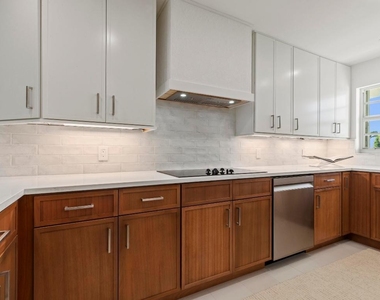 1030 Sugar Sands Boulevard - Photo Thumbnail 16