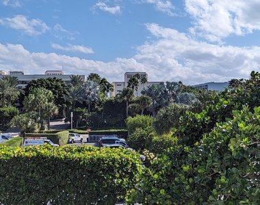 2840 S Ocean Boulevard - Photo Thumbnail 14